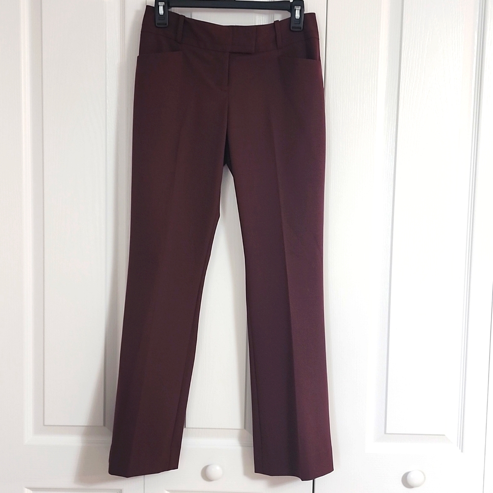 The Limited Collection Cassidy Fit. Size 2 petite. Maroon.